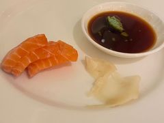 -怡咖啡海鲜自助餐厅(浦东香格里拉店)