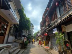 -黑色经典臭豆腐·湖南特产(坡子街店)