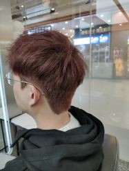 -川和潮人