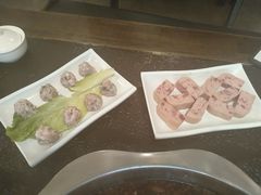 香菜丸子-仁虎老火锅(黄泥磅店)