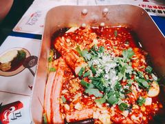 -马路边边串串香(苗栗路店)