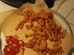 -阿瓦山寨·湘菜现炒·剁椒鱼头王(咸阳总店)
