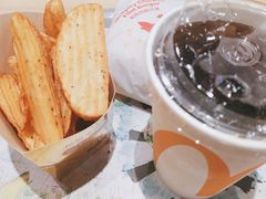 -麦当劳(金稻田路餐)