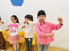 -蓝话筒·少儿成人演讲口才·主持朗诵·戏剧表演(大华第一坊店)