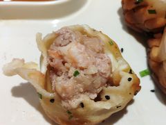 虾肉生煎-东泰祥生煎馆(陕西南路店)