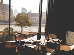 靠窗位-上海苏宁宝丽嘉酒店·Cafe Bellagio西餐厅