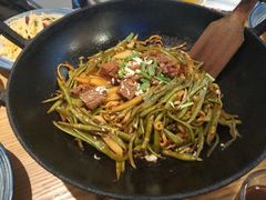 土豆牛腩焖面-金豆角砂锅焖面(安贞店)