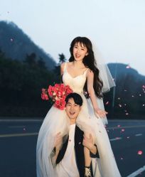 -雪中彩影婚纱摄影·品控旗舰店