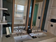 -杭州逸酒店(西湖武林店)