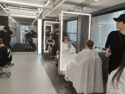 -厘里·salon
