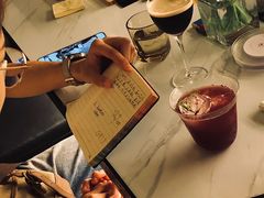 -Mx.cocktail bar