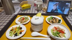 -月之旅·尊 高端月子会所(科馨别墅一店)