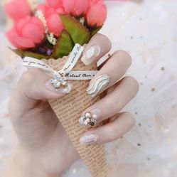 -Pink You美甲美睫纹绣定制中心