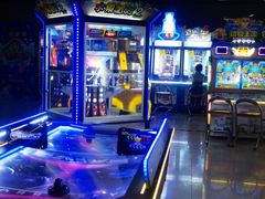 -星悦蓝海欢乐园(石路天虹店)