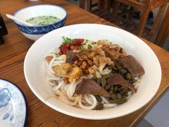 桂林卤菜米粉-牛八宝桂林米粉(八里庄店)