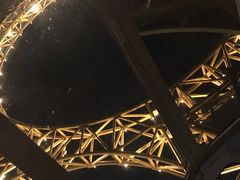-影汇之星8字形摩天轮