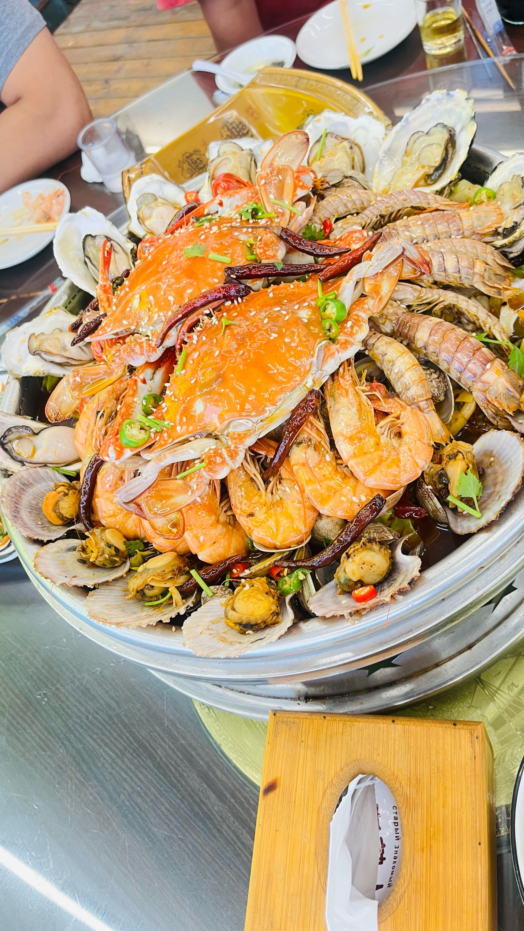 海鲜大咖里的配菜特别出色!