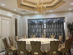 -沪华海鲜大酒楼(南汇店)