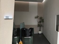 -八佰伴8008星级形象店