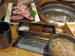 -黑牛の店·和牛烧肉(大悦城店)