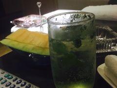 -金色印象·4K影院式足体养生(杨家坪西郊店)