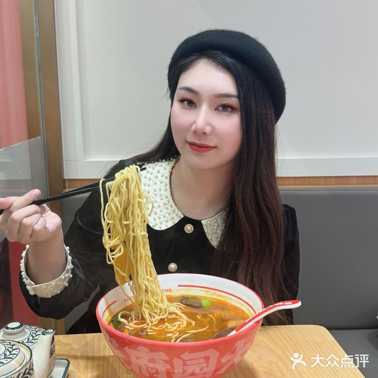 张府园大碗面 南京的地标美食来上海啦🍜 