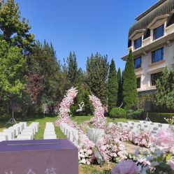 -花轿喜屋婚礼策划