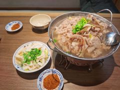 -肖四女乐山跷脚牛肉(滨江天街店)