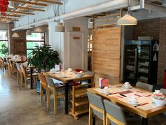 大堂-焯牛潮汕牛肉火锅(云峰街创始店)