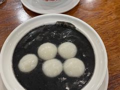 芝麻糊汤圆-正德顺順德雙皮奶(中信店)