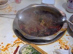 -李记称盘牛杂串串(广厦店)