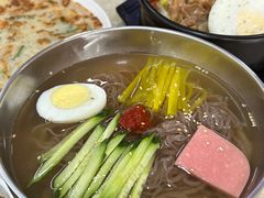 -拌来拌去石鍋拌飯(文鼎店)