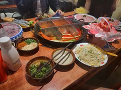 -周小明火锅(黑金冠社区店)