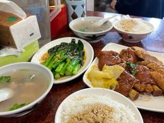 四点肉-猪脚洪隆江猪脚饭