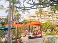 -三亚亚龙湾希尔顿酒店