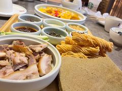 -闫府私房菜·百年鲁菜(恒隆店)