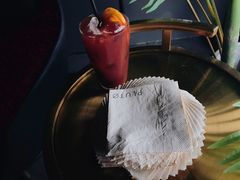 -UNI UNI(环亚凯瑟琳店)