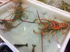 -拉威海鲜市场