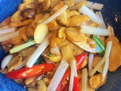 -半山腰·云南菜(侨福芳草地店)
