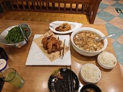 -海派美食·家宴海鲜青岛菜·石锅鲽鱼头(东方城店)