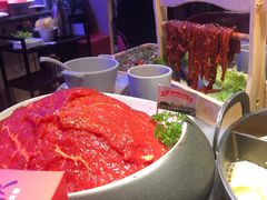 -热火朝天鲜切牛肉火锅(南强街巷店)