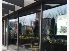 -星巴克(七宝领展广场1F店)