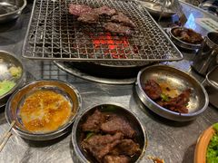-釜山火炉·海鲜烤肉(紫藤路店)
