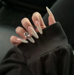 -H12 STAR日式美甲美睫专门店