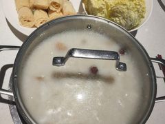 -煲王粤菜餐厅(中侨中心店)