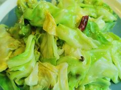 手撕圆白菜-懒人盐府人家(航天桥店)