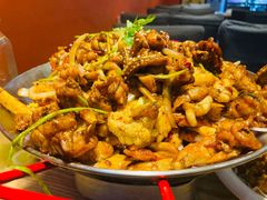 -西街夜油条·麻团包乌饭