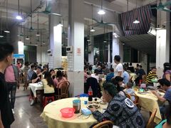 大堂-标记美食新鲜猪杂(兴南大道店)