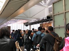 -星巴克(上海虹桥站2A检票口)