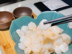 龙井虾仁-柳莺湖上·湖景餐厅·江南菜(西湖店)